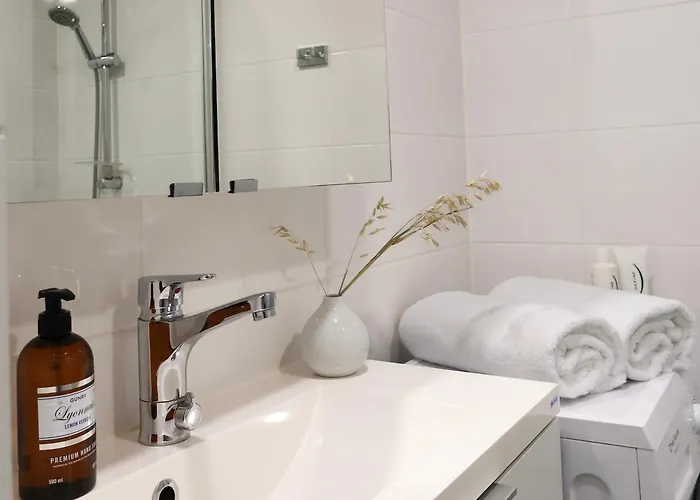 Henniina V Pakkahuone Iii - Center Апартаменты Оулу